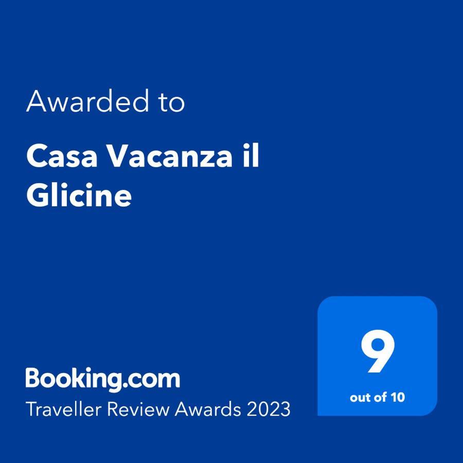 Casa Vacanza Il Glicine Casale Corte Cerro Экстерьер фото